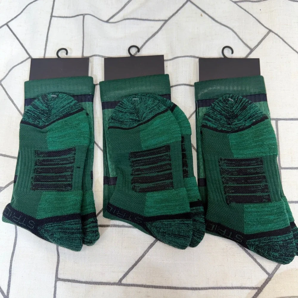 Strideline‎ Socks M/L Green Toyota Tacoma Trailhunter Medallion Crew 3 Pair Pack